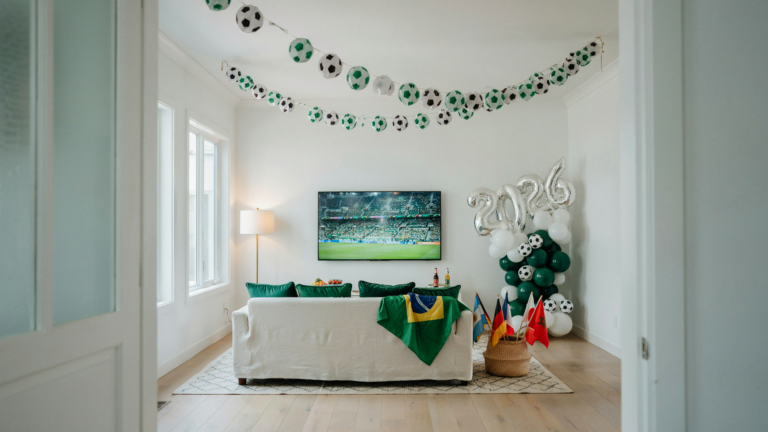 14 DIY WM Deko Ideen, die du kinderleicht selber machen kannst